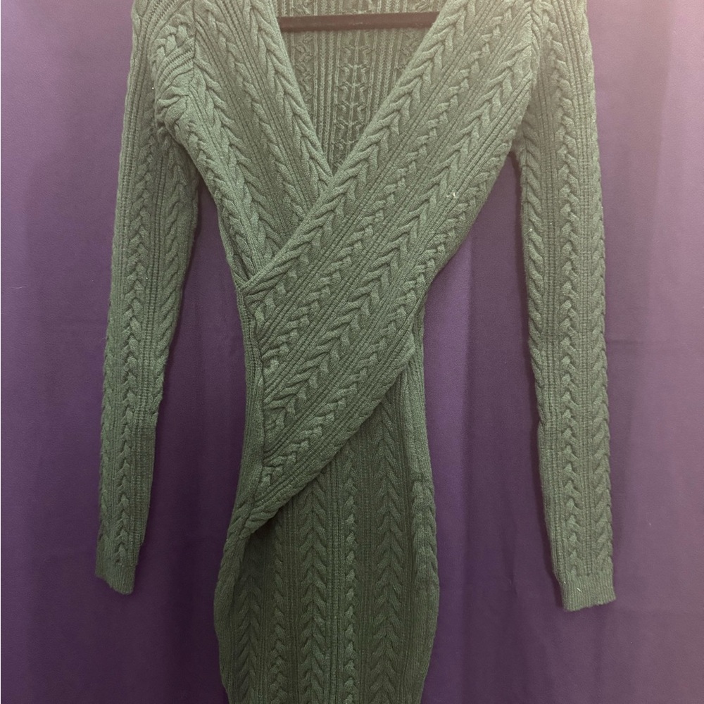 HERA Collection Cable Knit Wrap Sweater Dress Kelly Green Bodycon S EUC Romantic
